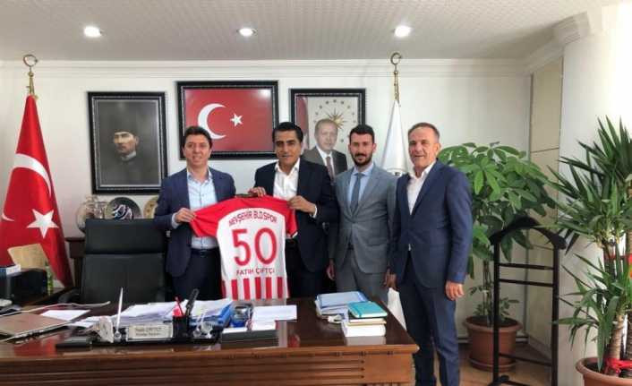 Acıgöl ve Gülşehir Belediye başkanları, Nevşehir Belediyespor’a destek verdi