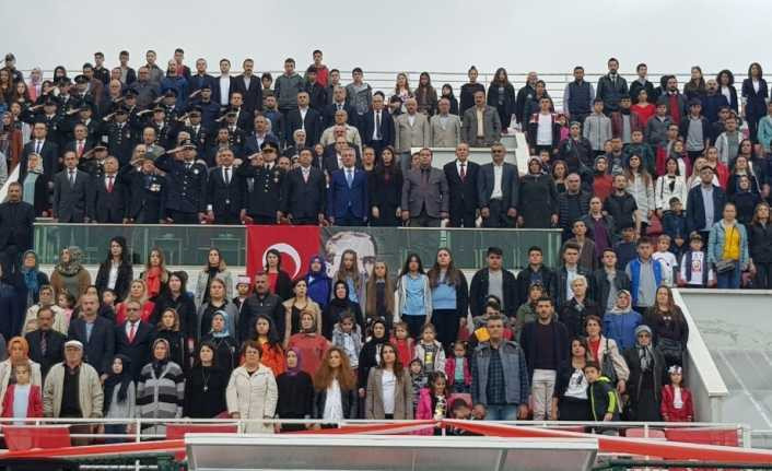 Alaçam’da Cumhuriyet Bayramı törenle kutlandı