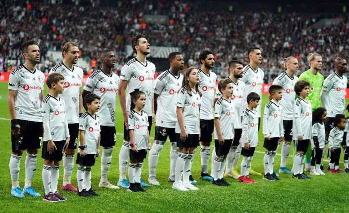 Beşiktaş’ta bu sezon 24 farklı isim ilk 11’de sahaya çıktı