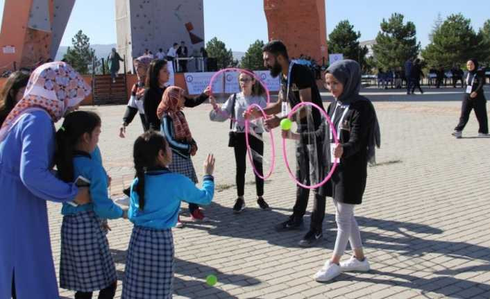 DPÜ’de Engelsiz Sonbahar Şenliği