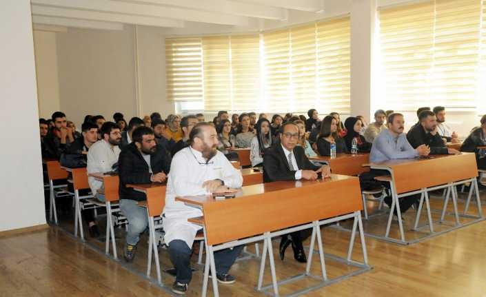 DÜ’de sivil savunma konferansı düzenlendi