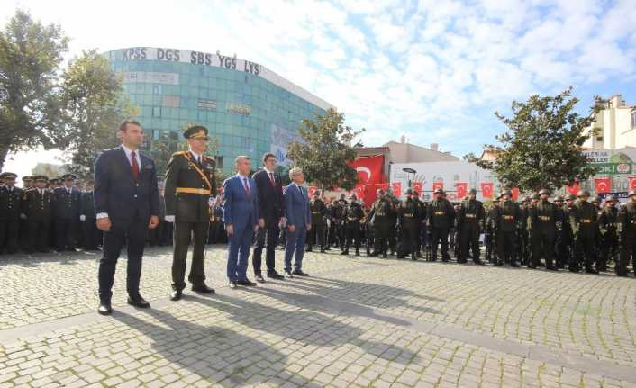 Edremit’te Cumhuriyet Bayramı kutlamaları başladı