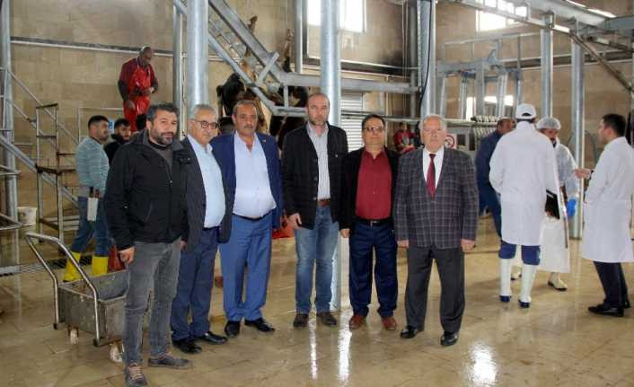 Erzincan’da hayvan kesiminde yaşanan sıkıntılar çözüme kavuşturuldu