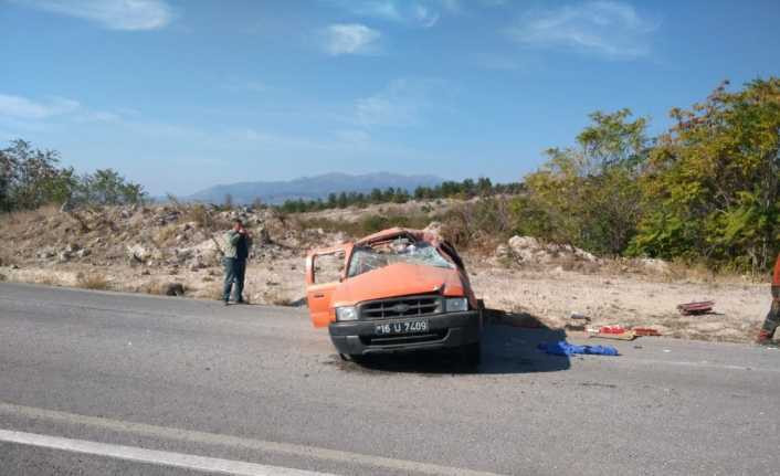 Gediz’de trafik kazası: 3 Yaralı