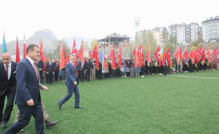 Hakkari’de Cumhuriyet Bayramı coşkusu