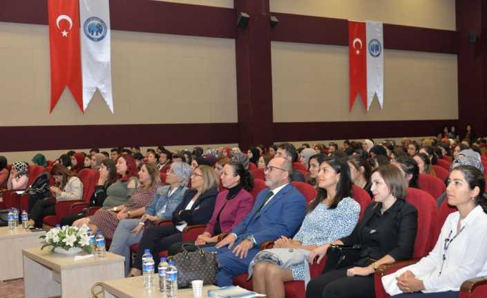 KMÜ’de ‘Madde Bağımlılığı ile Mücadele‘ konferansı düzenlendi