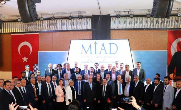 MİAD’ta Yunus Akdaş, güven tazeledi