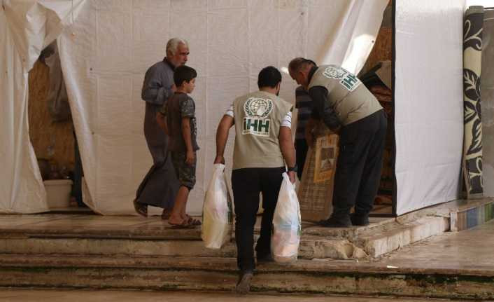 Suriyeli sivillere hijyen paketi yardımı
