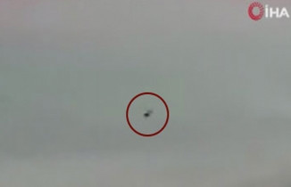 İstanbulda Çekmeköy'de askeri helikopterin düşme anı kamerada